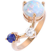 Ring with opal, gold 375